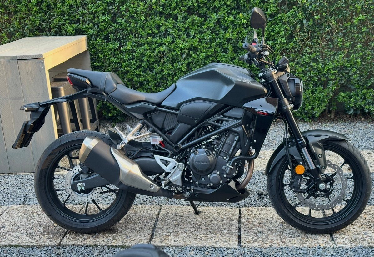 Honda CB300R, Motoren, Occasion, Particulier, Handgeschakeld, 12 t/m 35 kW
