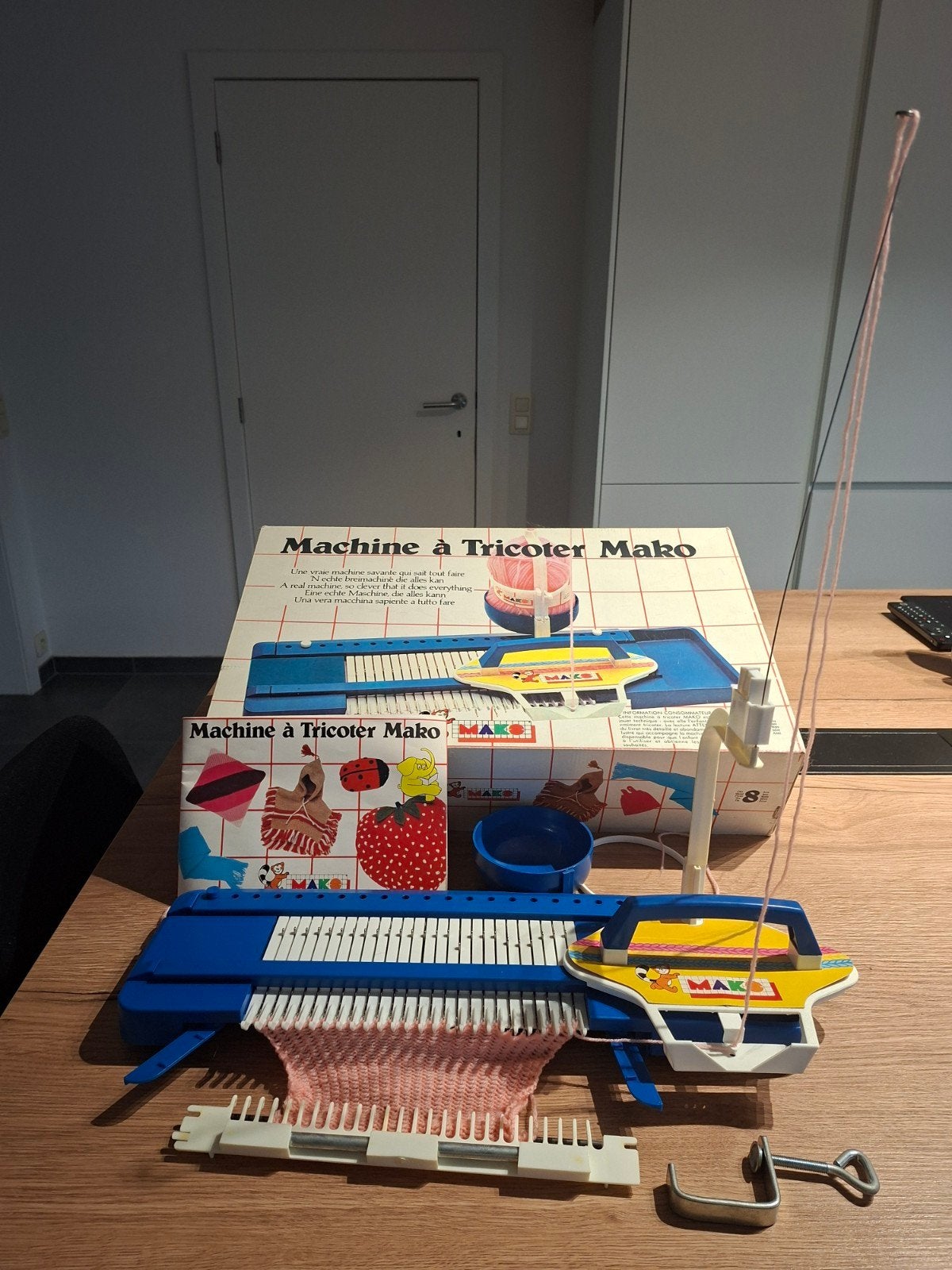 Machine à tricoter Mako pour enfants, Hobby & Loisirs créatifs, Enlèvement ou Envoi, Utilisé, Tricot, Machine