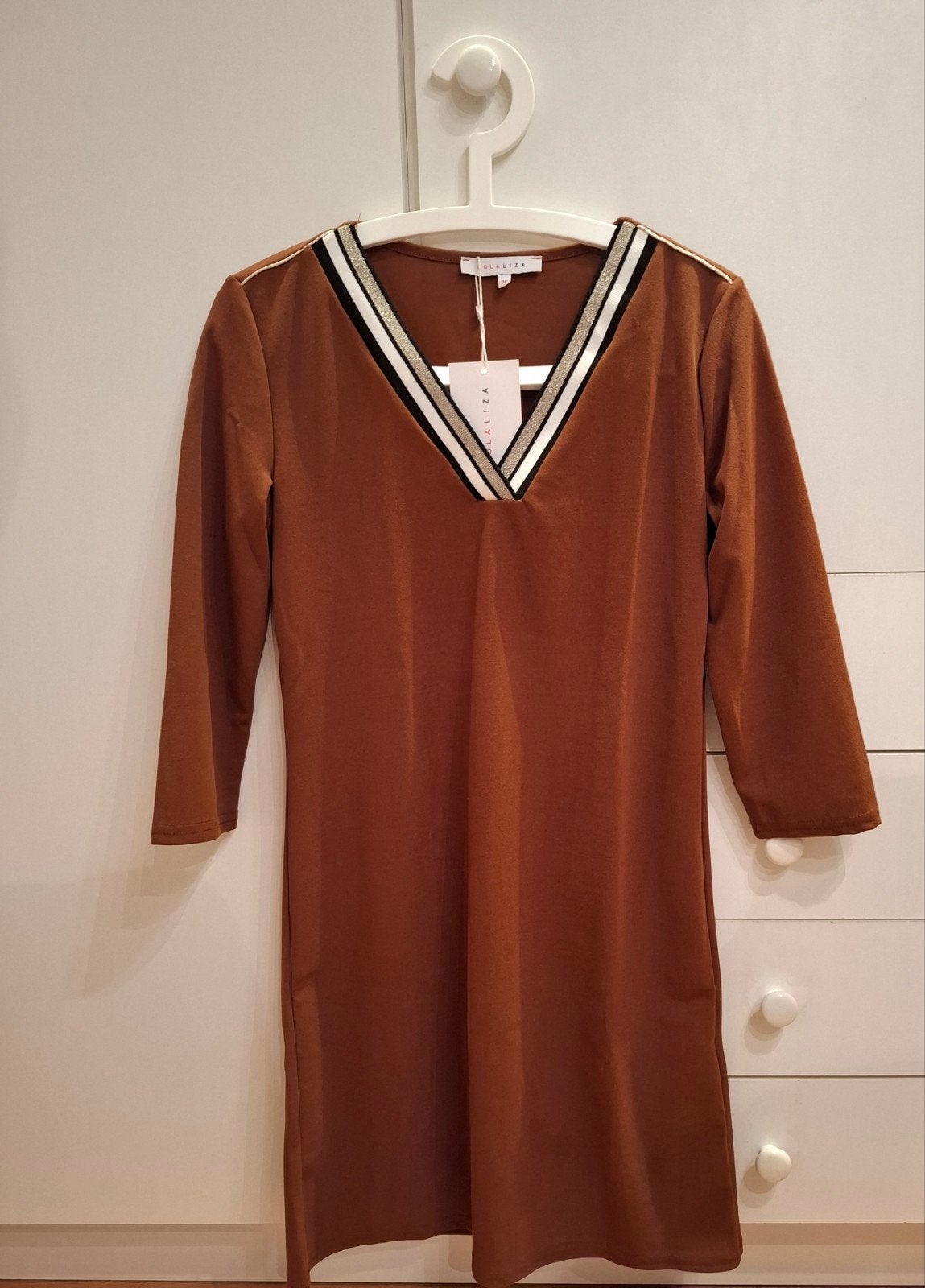 Robe Lola Liza T 36 S nouvelle étiquette, Vêtements | Femmes, Neuf, Enlèvement ou Envoi, Taille 36 (S), Lola liza