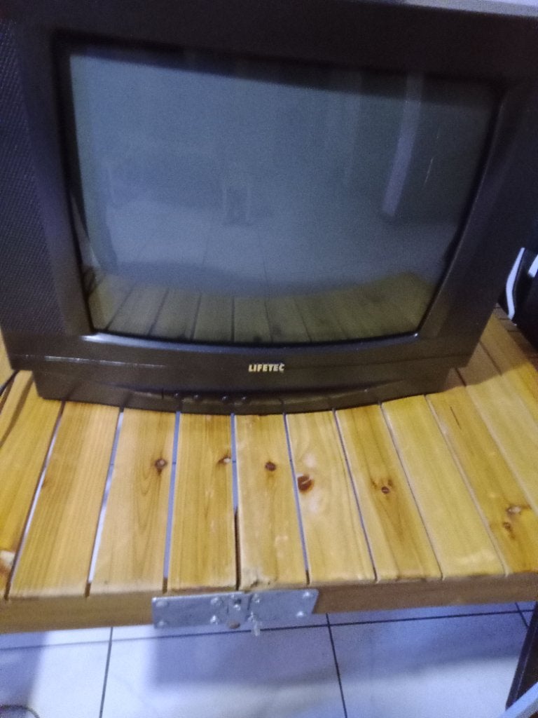 Petite télé cathodique (lifetec), Audio, Tv en Foto, Vintage Televisies, Ophalen, Gebruikt, Minder dan 40 cm, Overige merken