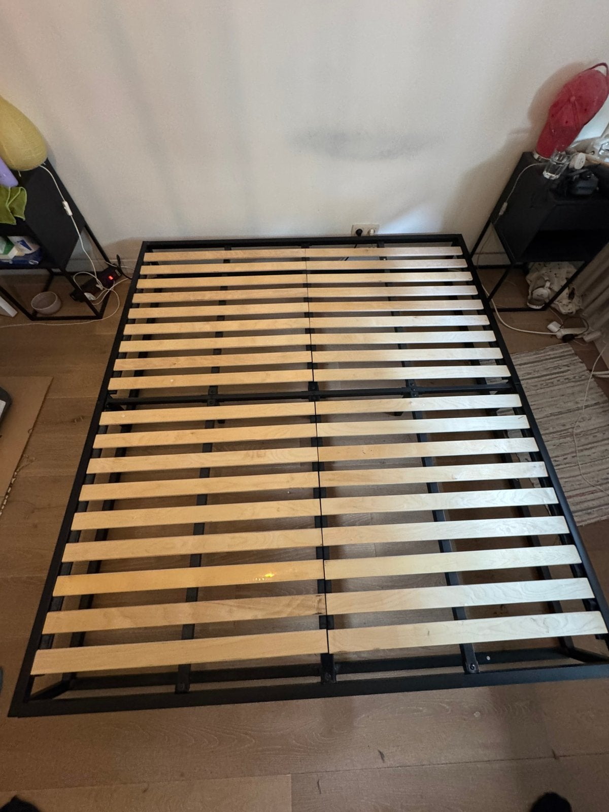 Bedframe + lattenbodem van Emma Matras (180x200), Ophalen, Zwart, Tweepersoons, Zo goed als nieuw