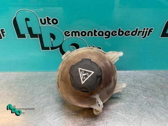 Réservoir d'expansion d'un Peugeot Expert (Expert 07-), -, 3 mois de garantie, Utilisé, -