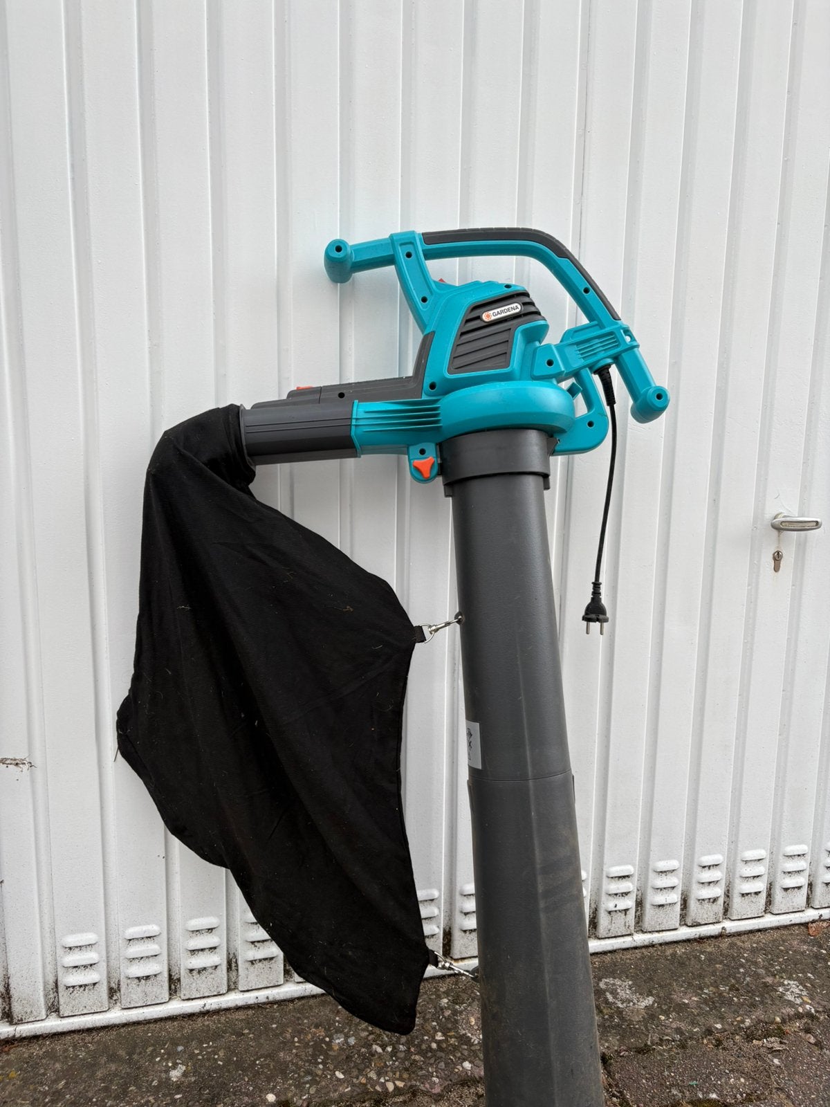 Bladblazer Gardena, Tuin en Terras, Ophalen, Gebruikt, Met opvangzak, Handgedragen