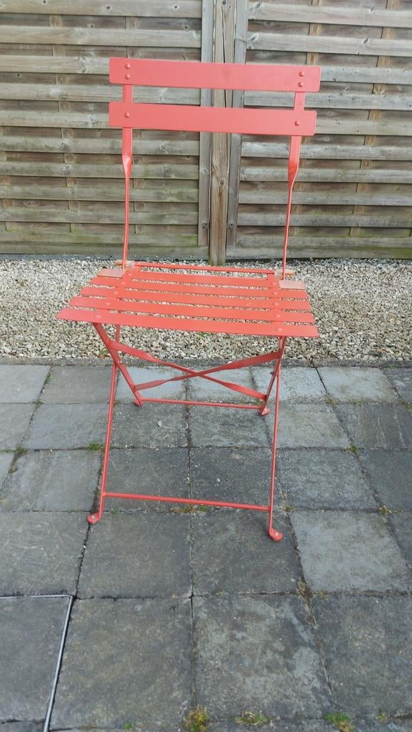 Chaise de jardin pliable, Enlèvement