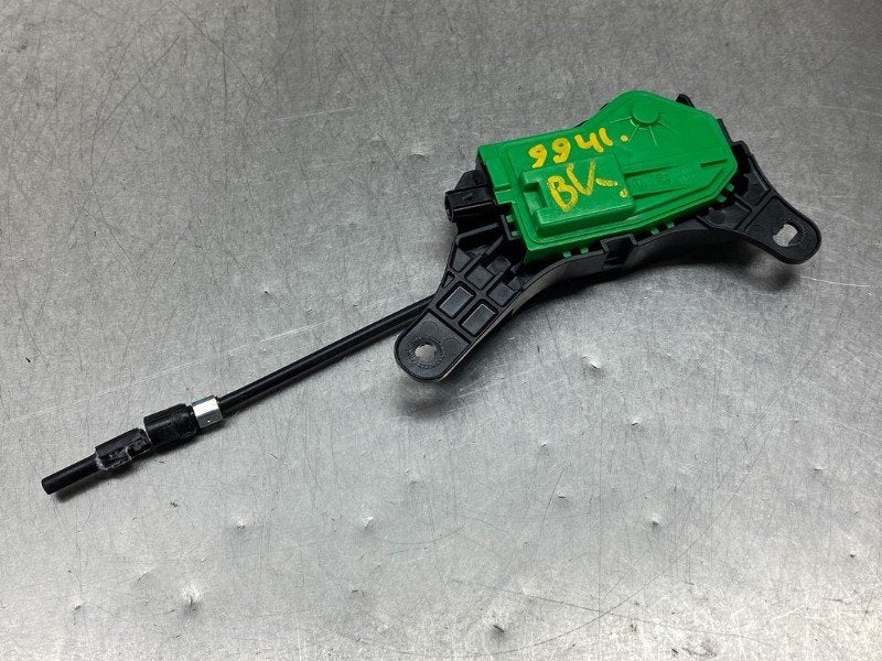 MOTOR VERGRENDELING TANKKLEP Hyundai i30 Wagon (GDHF5), Gebruikt, Hyundai