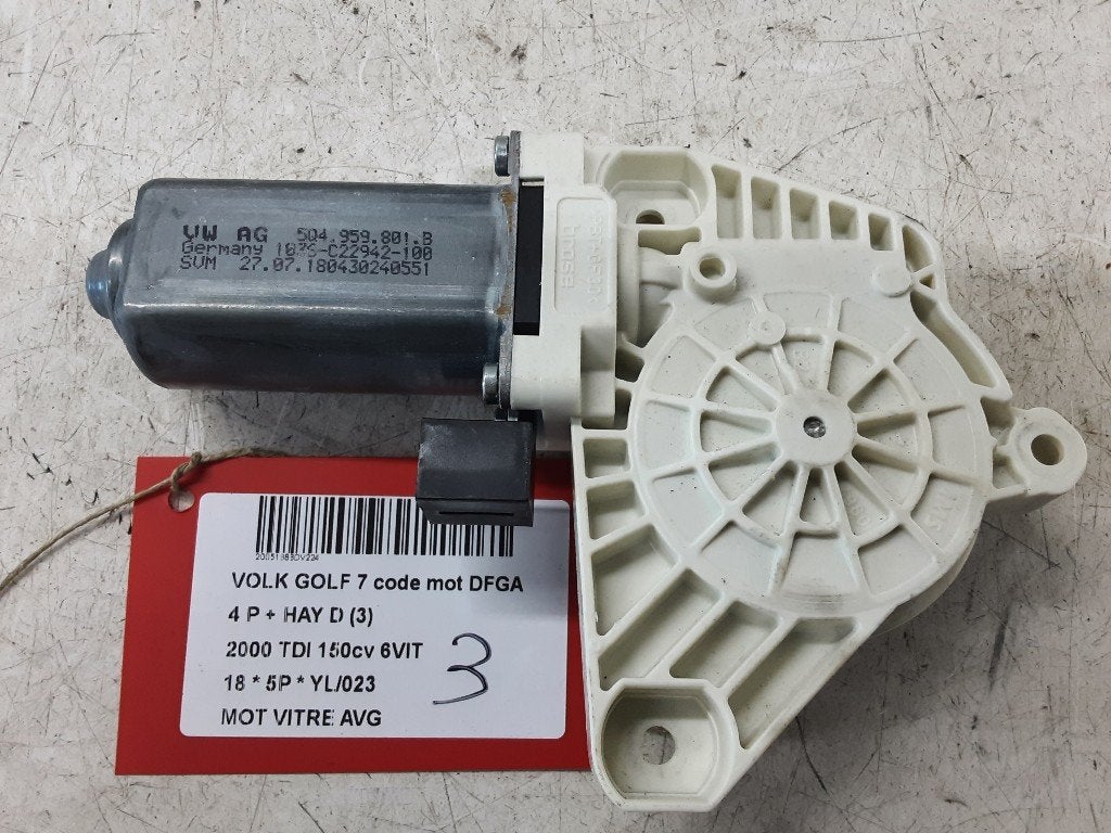 MOTEUR LEVE VITRE ELECTRIQUE AVANT GAUCHE Golf VII (AUA), Autos : Pièces & Accessoires, Volkswagen, Gauche, Mevr. I. Hauben, Utilisé