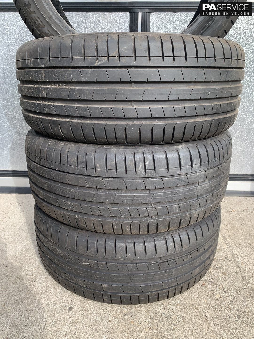 4x Pirelli 245 40 19 zomerbanden met 6.5 mm en 5,5 mm, Autos : Pièces & Accessoires, Pneus et Jantes, 245 mm, Véhicule de tourisme