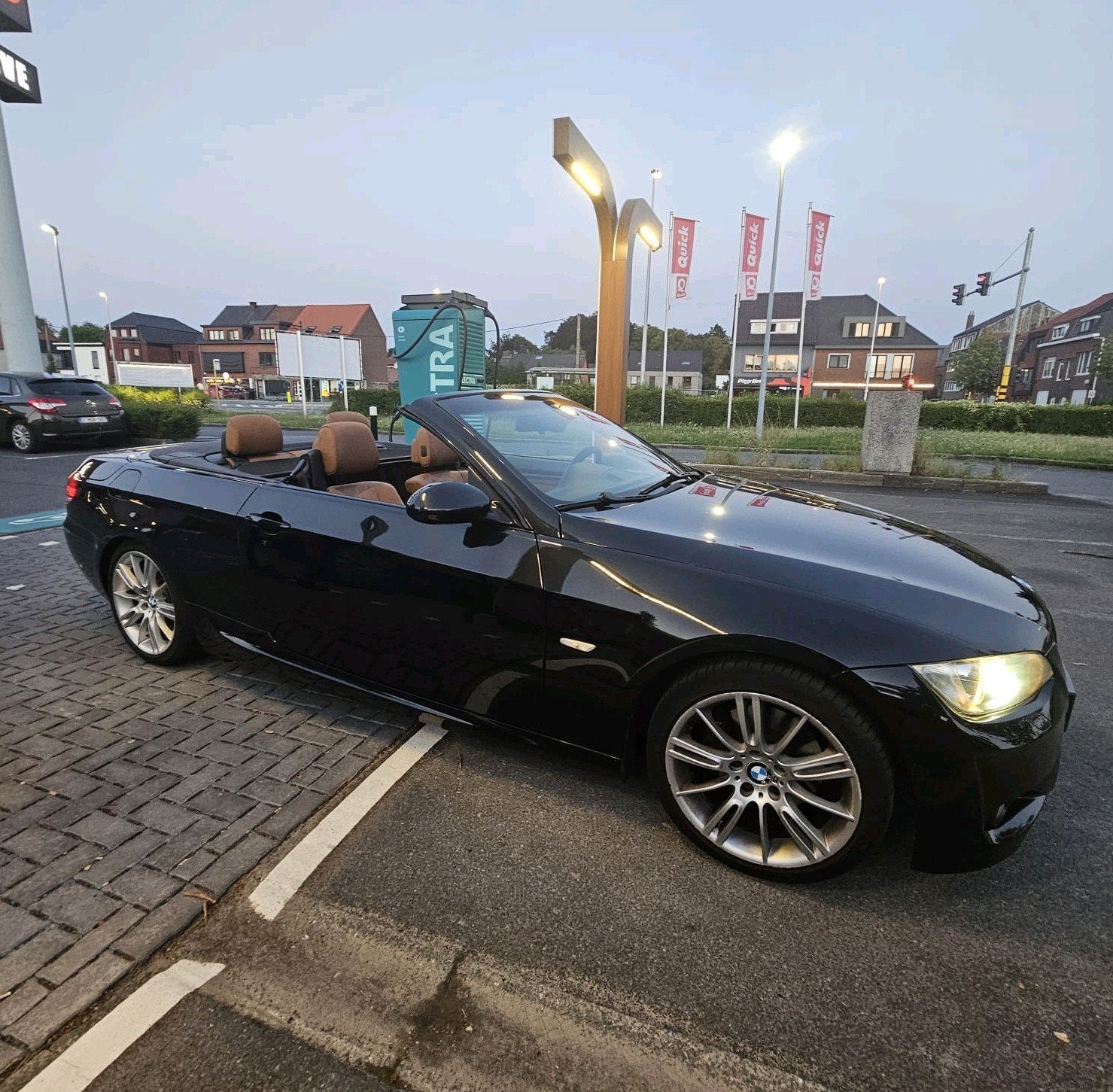 BMW 320d E93 Cabrio M-Pakket – 116.000 km – 1ste Eigenaar, Auto's, Automaat, Cabriolet, Zwart, Diesel