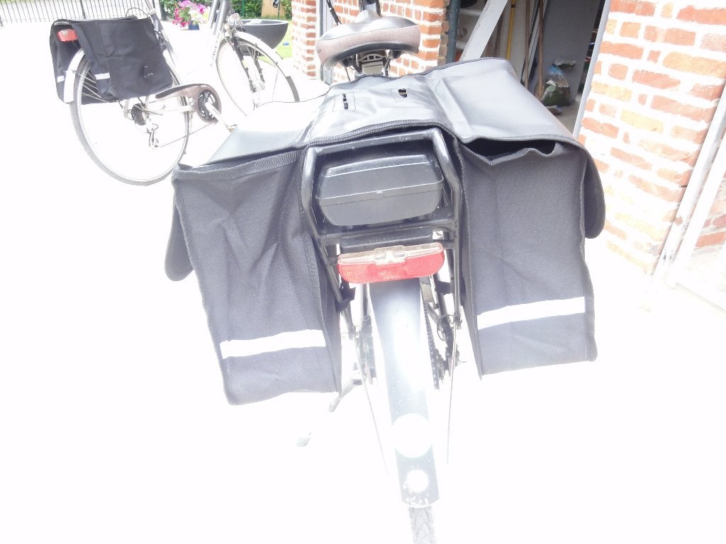 Dubbele Fietstas nog nieuw, Autos : Divers, Porte-vélos, Enlèvement ou Envoi, 1 vélo, Neuf, Porte-hayon