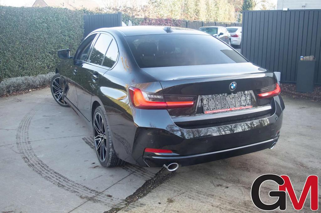 BMW 3 Serie 318 318i Aut. (bj 2024, automaat), Auto's, BMW, Automaat, Gebruikt, Zwart, 4 cilinders
