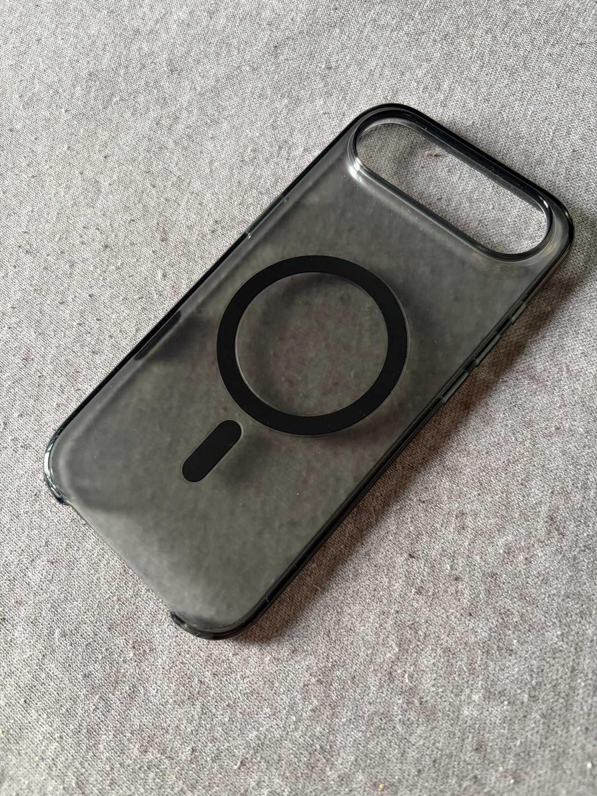 Coque iPhone Air (officiel Apple), Télécoms, Téléphonie mobile | Housses, Coques & Façades | Apple iPhone, Comme neuf, Apple, Noir