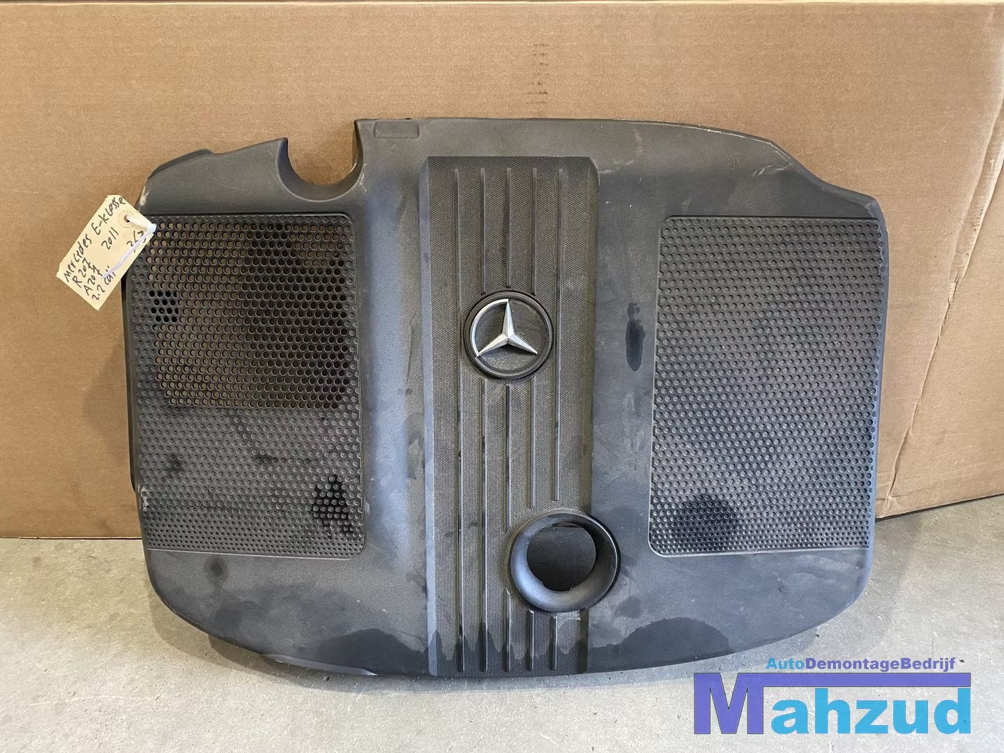 MERCEDES E-KLASSE R207 2.2 motor beschermplaat A6510102167, Gebruikt, Mercedes-Benz AG, Mercedes-Benz, Mercedesstrasse 120
70372  Stuttgart, DE