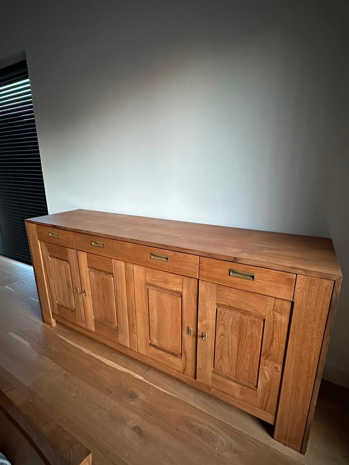 Massief grenen kast. Zeer goede staat!, Huis en Inrichting, Ophalen, 150 tot 200 cm, Zo goed als nieuw, Grenenhout