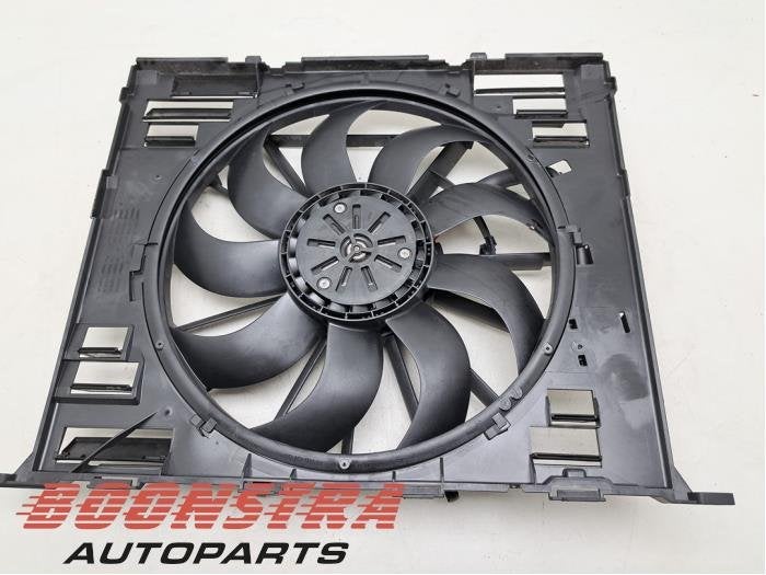 Ventilateur d'un BMW 5-Serie, -, 3 mois de garantie, Utilisé, -