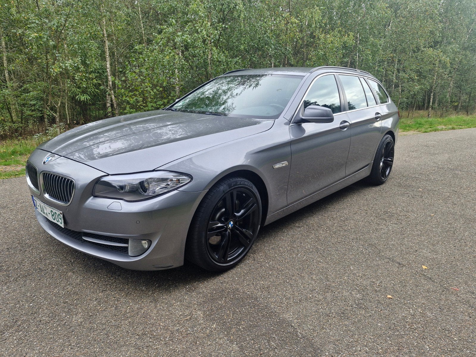 BMW 525D 3.0 150KW BJ 2011 EURO5 19INCH XENON LEER AUTOMAAT, Auto's, Automaat, Euro 5, Achterwielaandrijving, Zwart