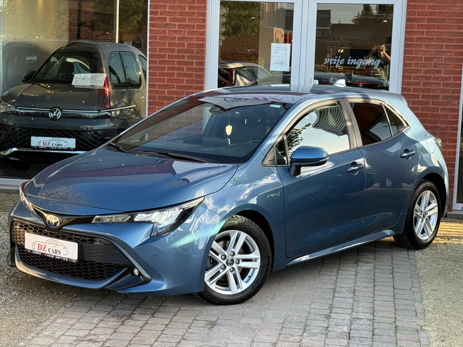 TOYOTA COROLLA HYBRID DYNAMIC-PLUS 1.8I 98CH |CUIR | CAMERA, Achat, Euro 6, Entreprise, Noir