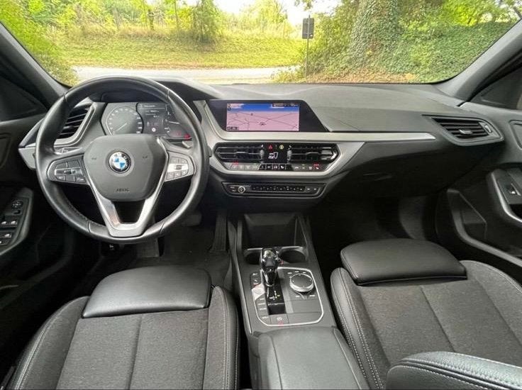 BMW1 series, Auto's, BMW, Voorwielaandrijving, 1 Reeks, Zwart, Te koop
