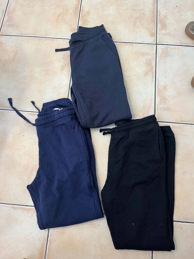 3 jogginsbroeken blauw zwart 2x 176 en 1 x maat s, Ophalen of Verzenden, Gebruikt, Jongen