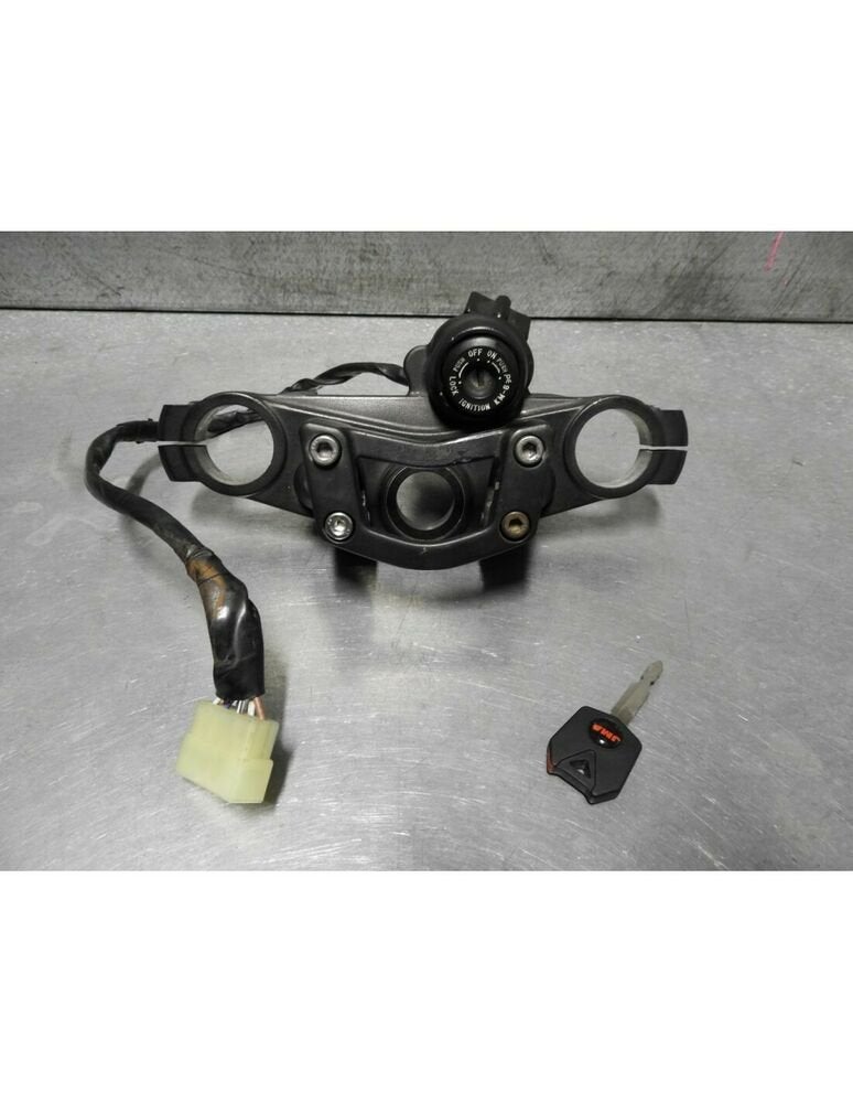 ER6N 2009 - 2011 Kawasaki Slot Contactslot D1-44098