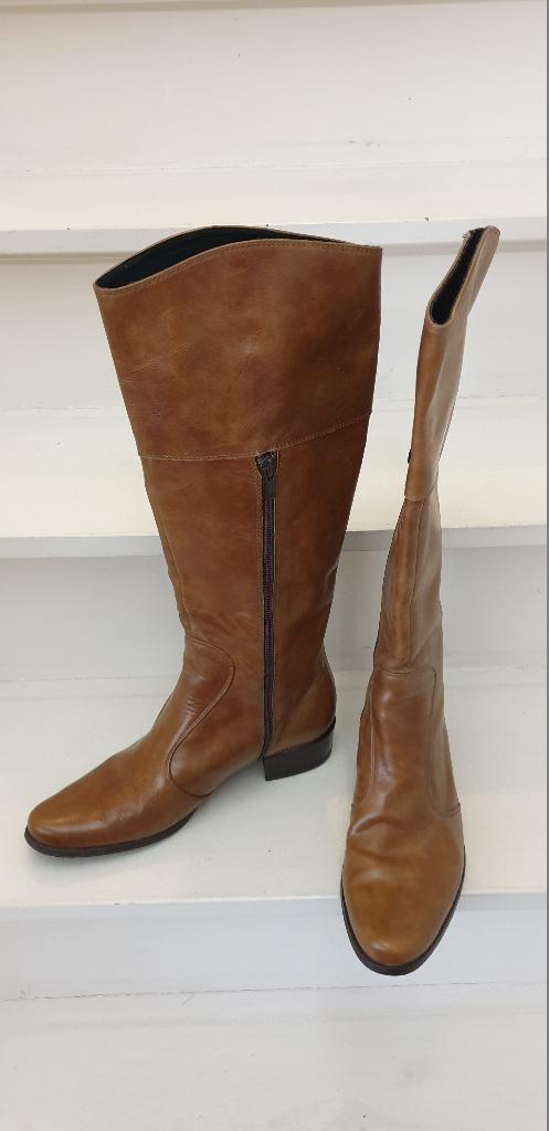 Article NEUF : Bottes cuir camel - Pointure 36, Vêtements | Femmes, Chaussures, Neuf, Bottes hautes, Brun, Enlèvement ou Envoi