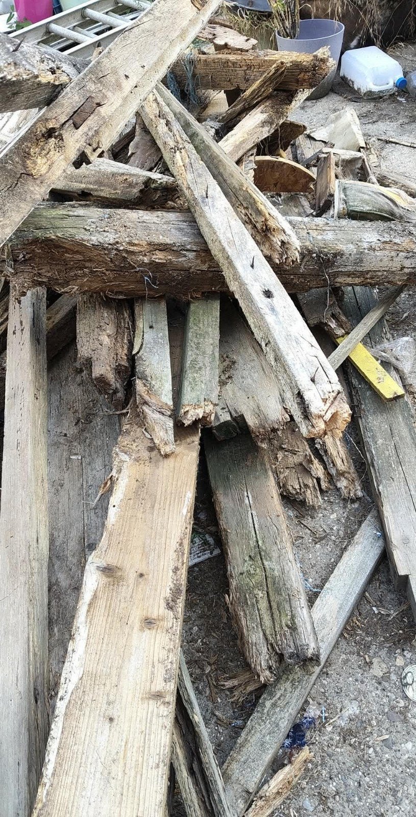Gratis brandhout, Ophalen