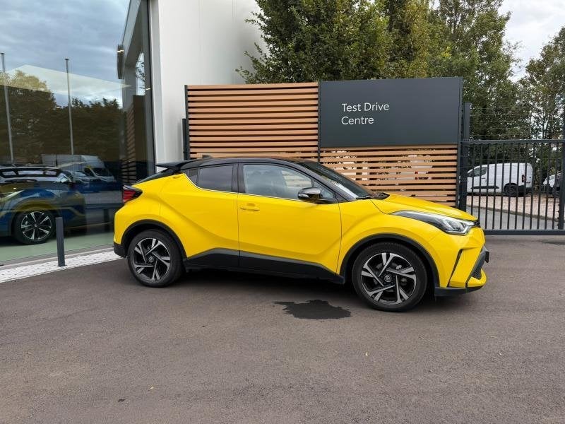 Toyota C-HR C-LUB Bi-Tone, 122 pk, Bedrijf, 5 deurs, Hybride Elektrisch/Benzine