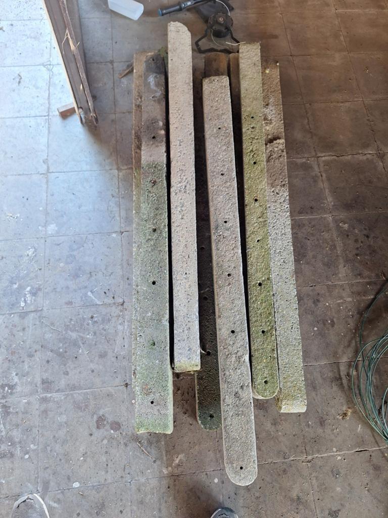 Betonnen palen omheining 10 stuks, Tuin en Terras, Ophalen, Palen
