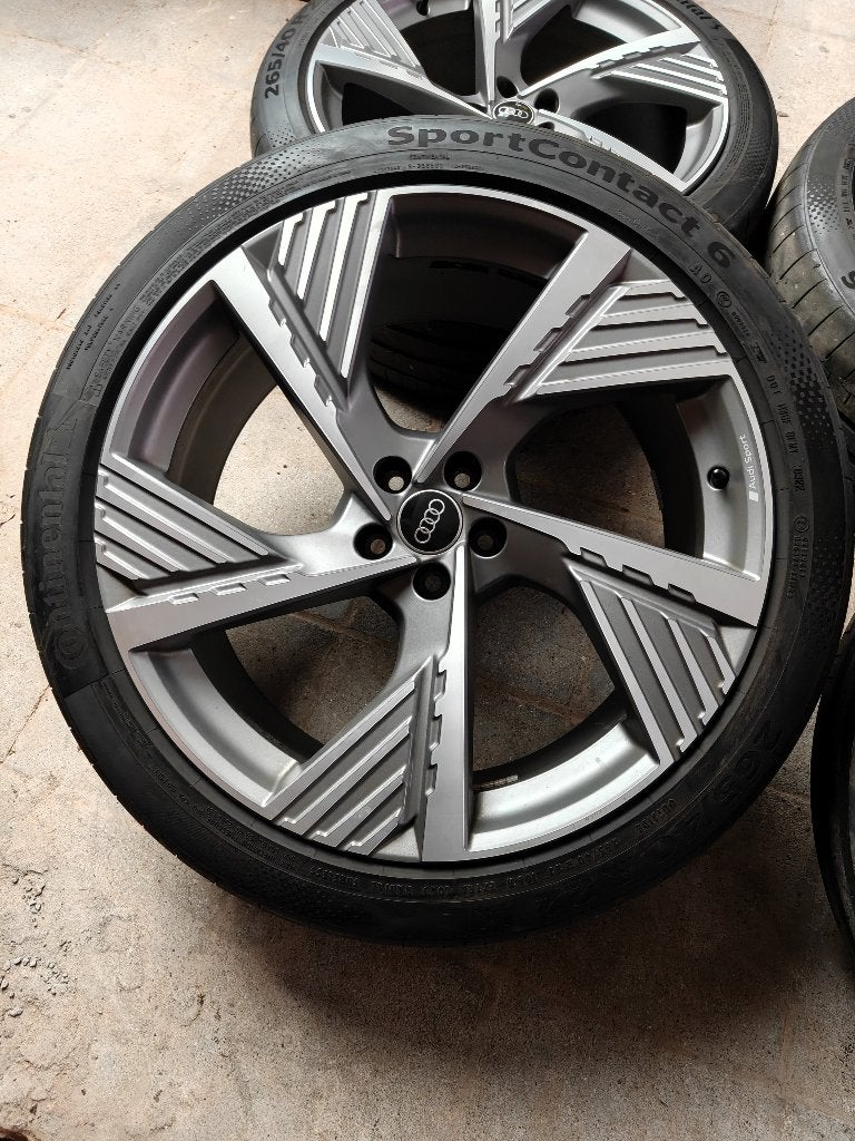 Jantes original Audi Etron 22 pouce, Neuf, Pneus et Jantes, Pneus été, Autres dimensions