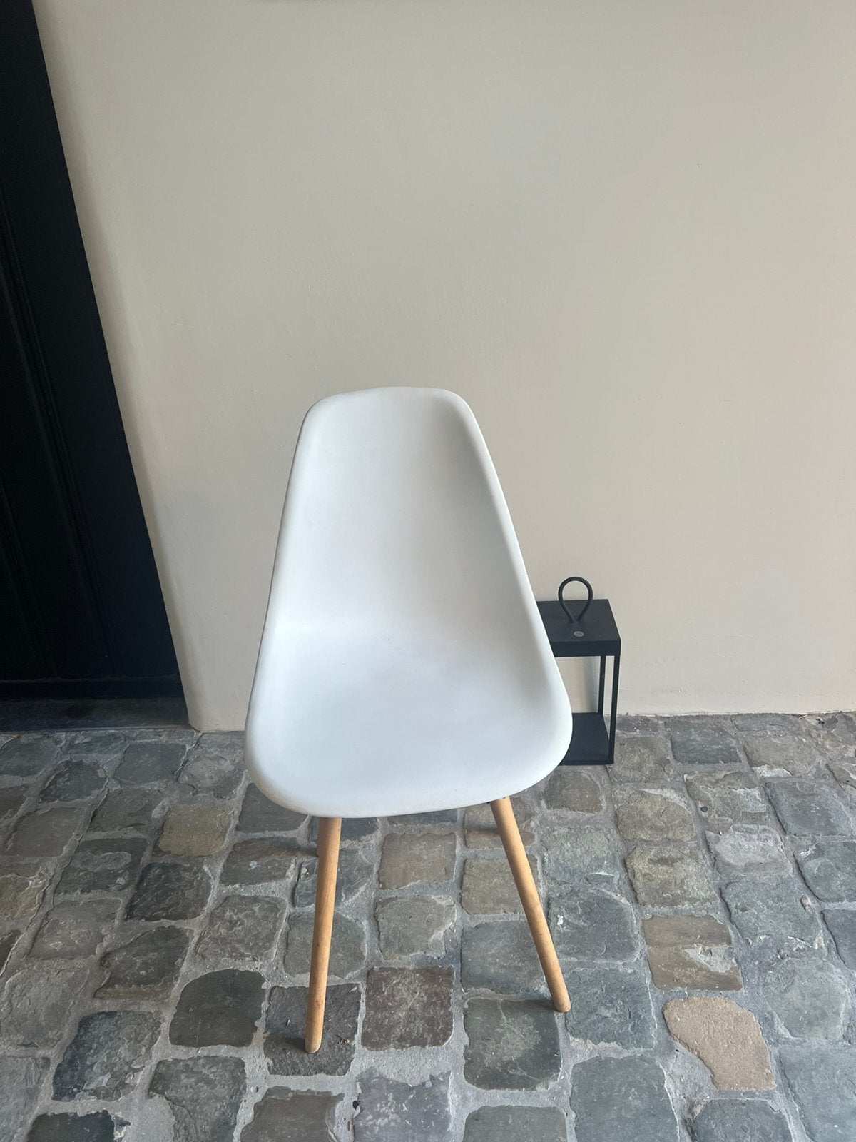 2 witte stoelen, Huis en Inrichting, Stoelen, Ophalen, Gebruikt, Wit, Twee
