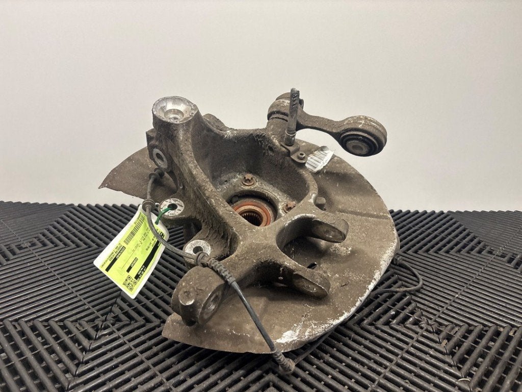 FUSEE LINKS ACHTER BMW 7 serie (F01 / 02 / 03 / 04), Gebruikt, BMW, Petuelring 130
80809  München, DE, Bayerische Motoren Werke AG