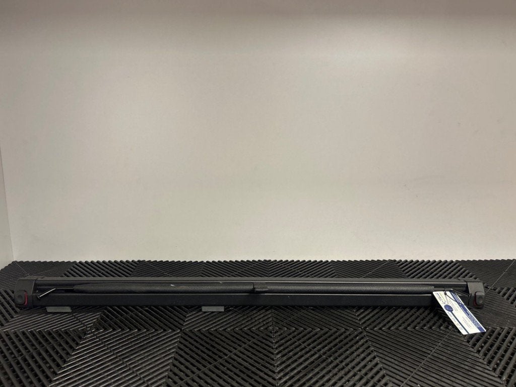 FILET A BAGAGES Auris Touring Sports (E18) (|6423002010|), Kundenbetreuung@toyota.de, Toyota, Utilisé, Toyota-Allee 2
50858  Köln, DE