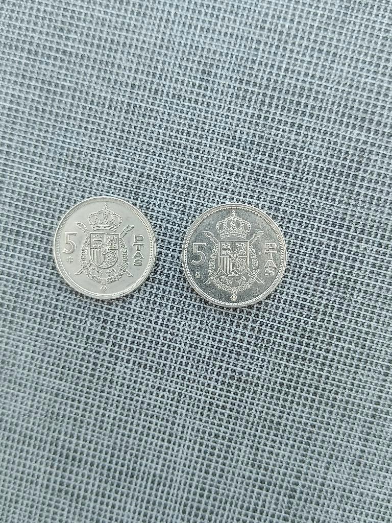 Spanje. 5 ptas van 1975 (  2 x  ) + 1983., Postzegels en Munten, Munten | Europa | Euromunten, Ophalen of Verzenden, Spanje, Losse munt