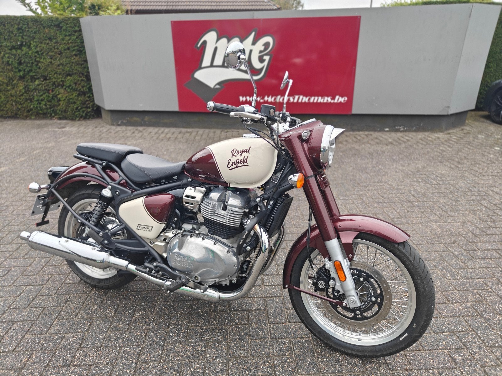 Royal Enfield  Classic 650 2025 6dkm, Motoren, Motoren | Royal Enfield, 2 cilinders, Minimaal motorrijbewijs A2, ABS, Handgeschakeld