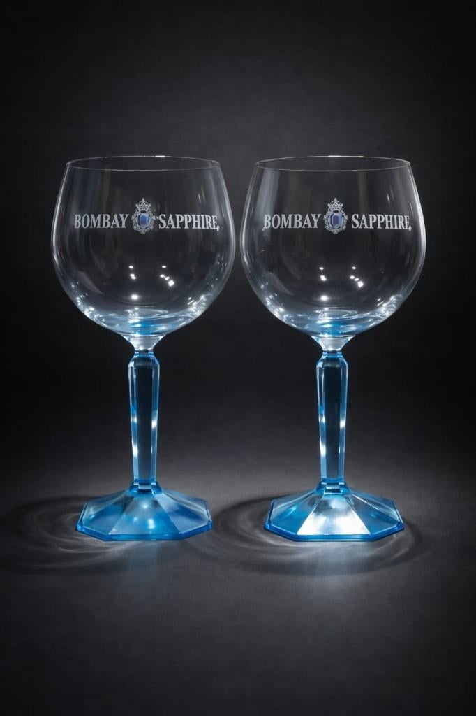 Deux verres à gin ballon Bombay Sapphire, Enlèvement ou Envoi, Comme neuf