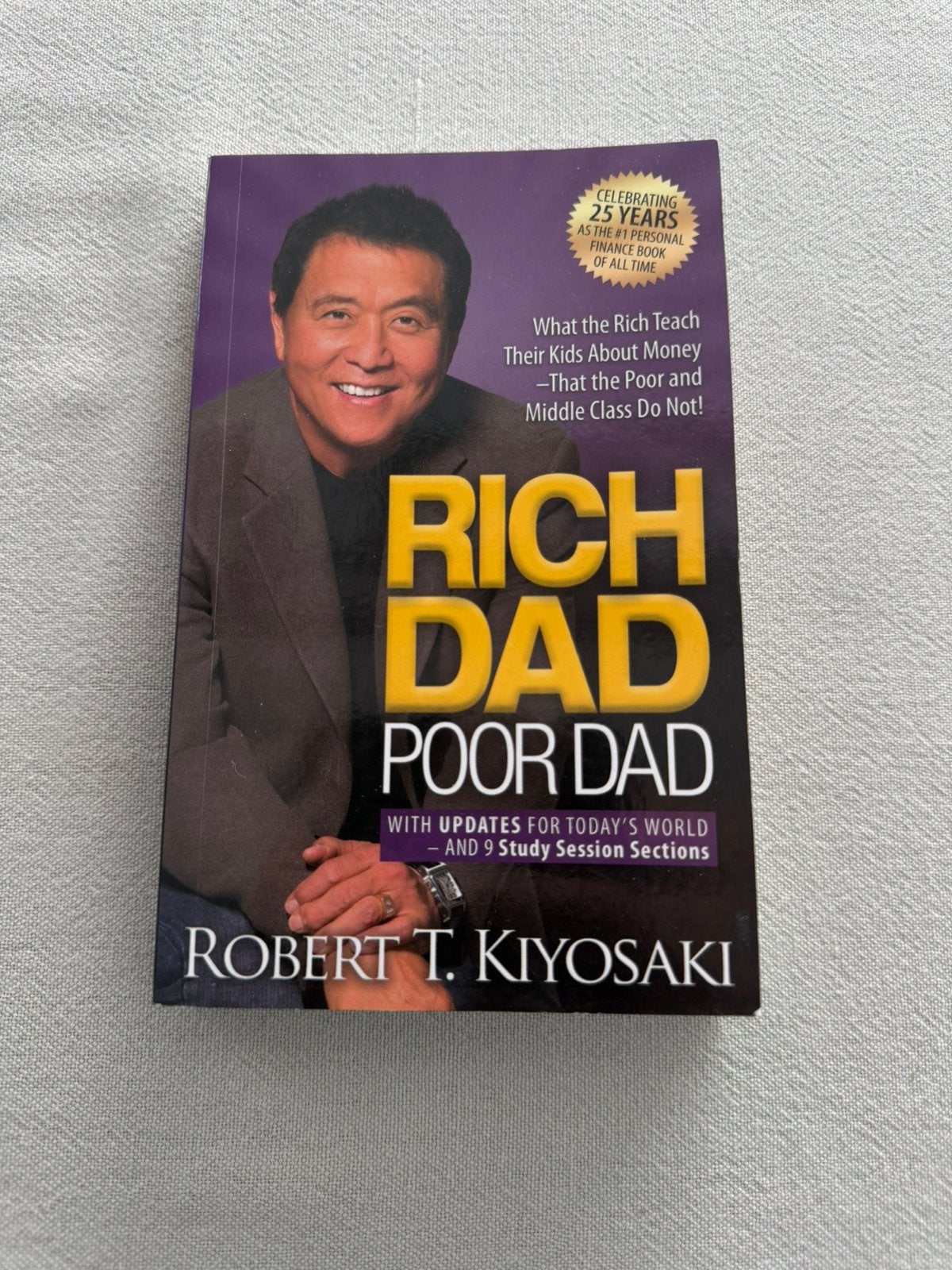 Rich Dad Poor Dad – Robert Kiyosaki (Engels) nieuw, Livres, Enlèvement ou Envoi, Neuf, Non-fiction