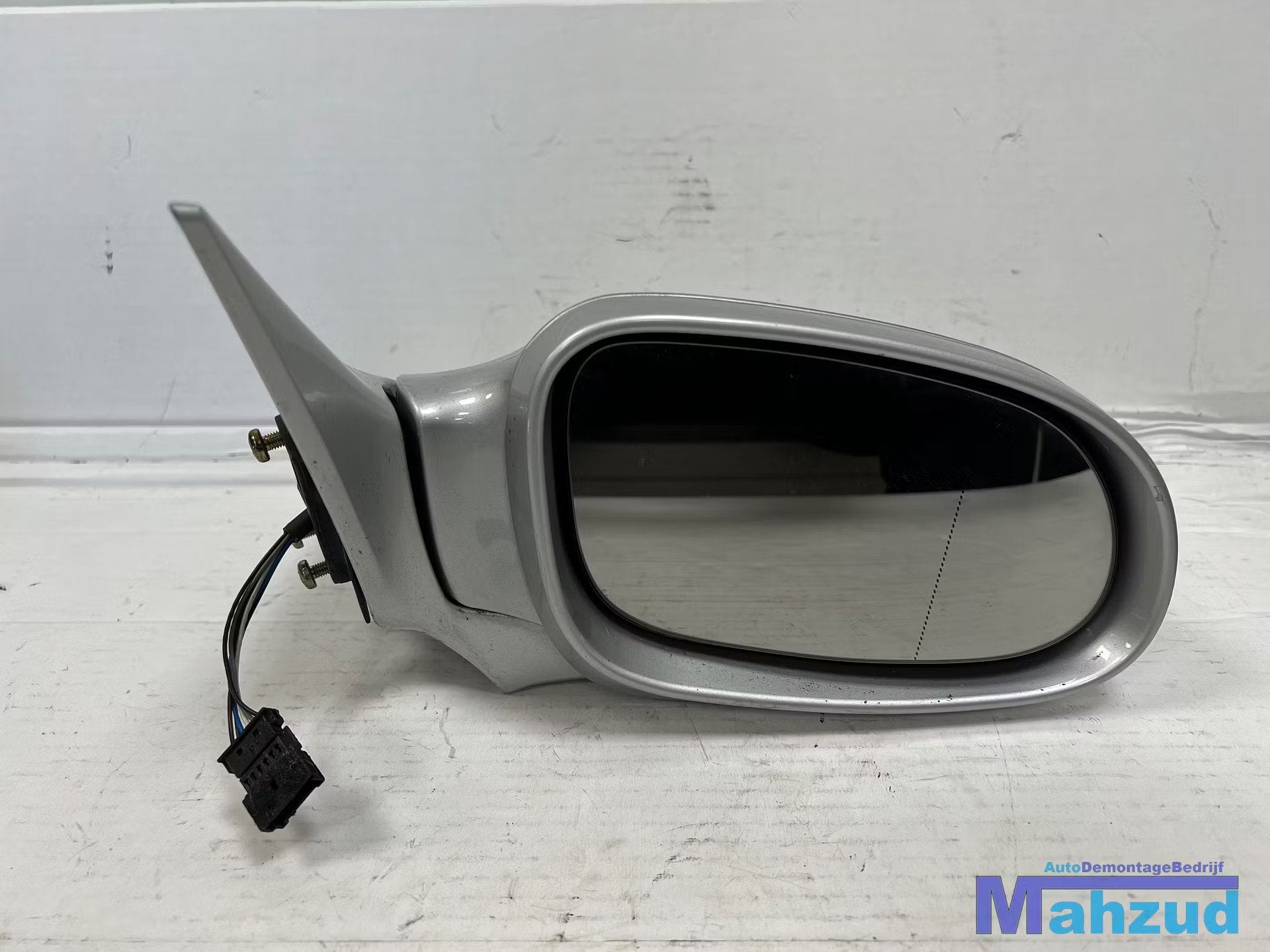 MERCEDES SLK R170 Zilver 744 Rechts spiegel 1996-2004, Gebruikt, Mercedes-Benz AG, Mercedes-Benz, Mercedesstrasse 120
70372  Stuttgart, DE