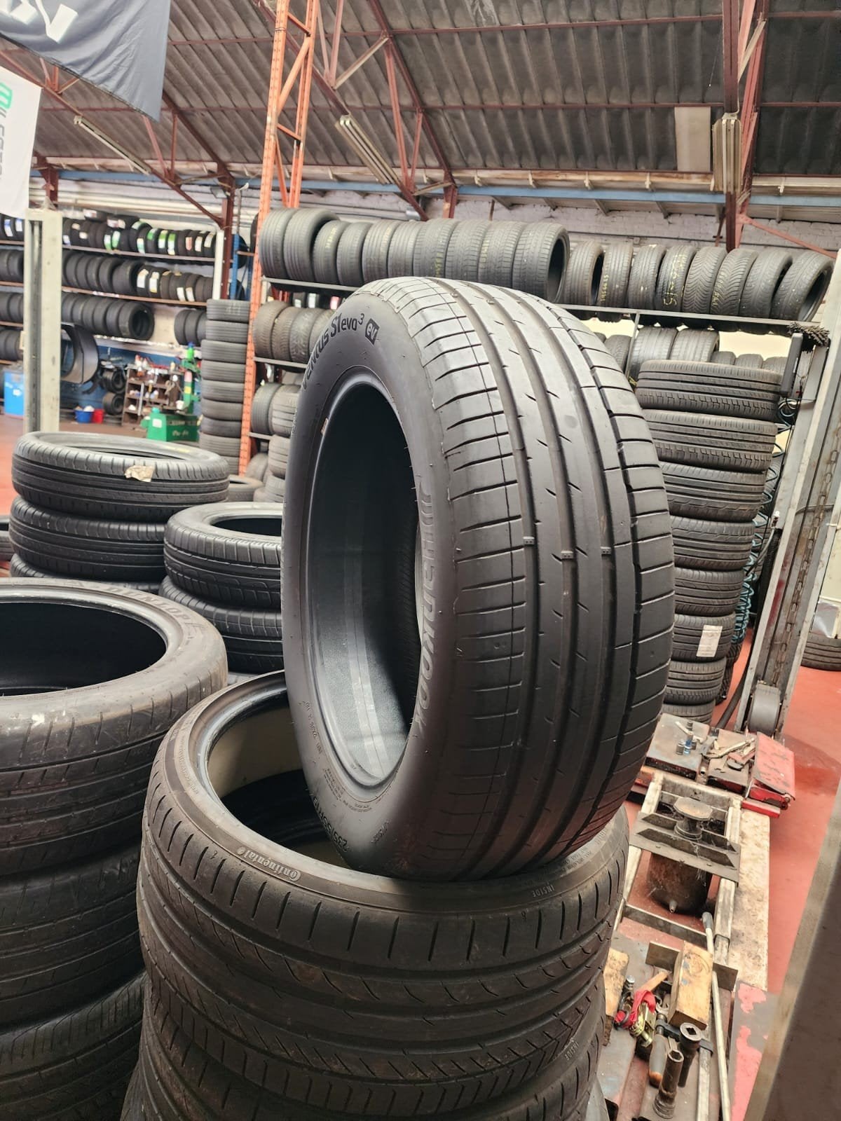 235/55R19 HANKOOK TOP QUALITÉ avec montage et équilibrage, Enlèvement