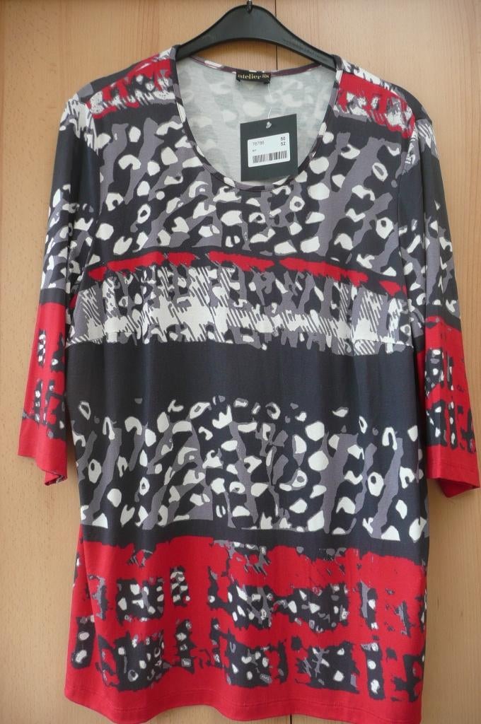 Mooi geprinte bloes/T-shirt NIEUW Goldner Schnitt (a128), Kleding | Dames, Grote Maten, Atelier Goldner Schnitt, Nieuw, Rood, Shirt of Top