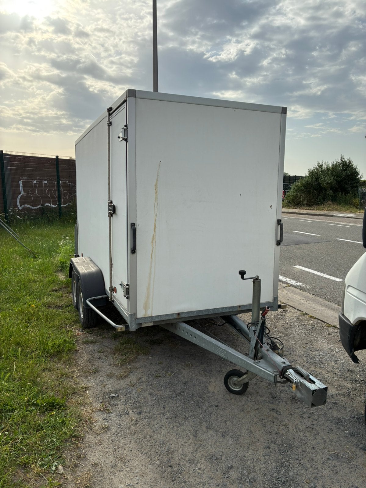 Aanhanwagen power trailer 2700kg, Ophalen, Gebruikt