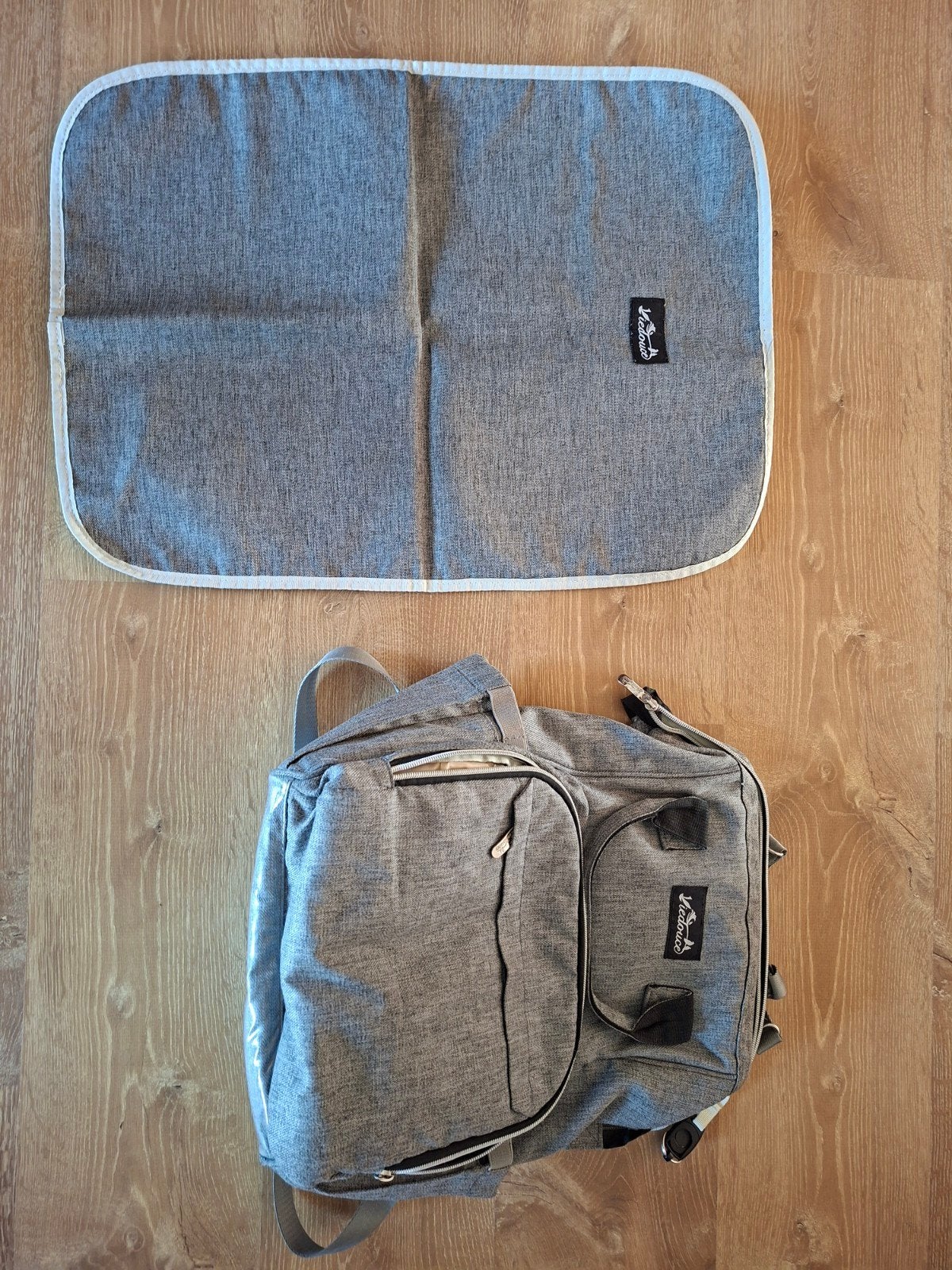Sac à langer Vie douce gris, Enfants & Bébés, Enlèvement, Utilisé, Autres marques, Plusieurs compartiments de rangement