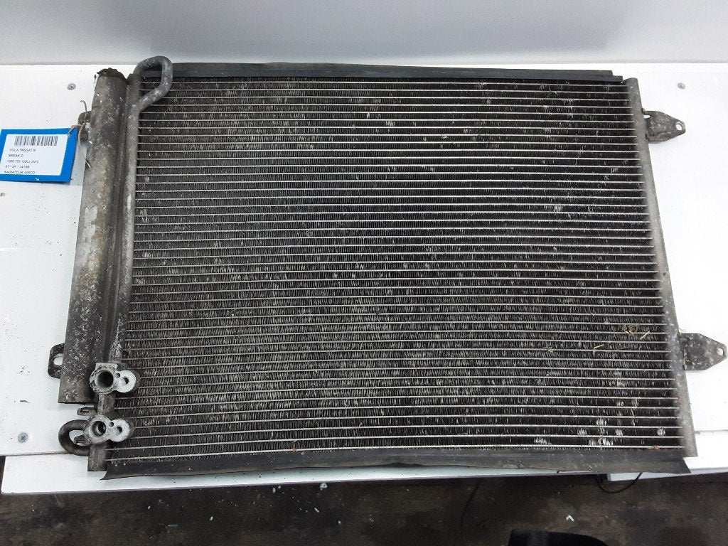 RADIATEUR AIRCO Volkswagen Passat Variant (3C5), Gebruikt, Volkswagen, Volkswagen AG, Kundenbetreuung@volkswagen.de