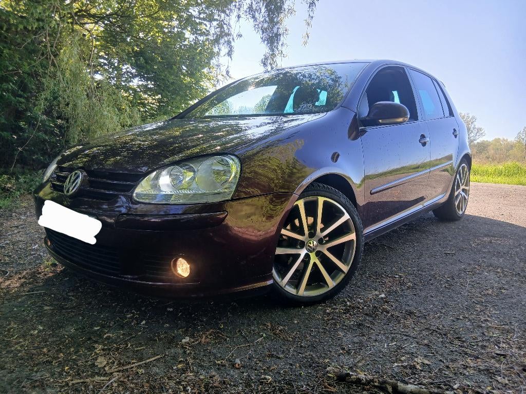 VW/GOLF 5/1.6 PETROL/5 P/INDIVIDUEEL/LEER/AC, 1600 cc, Leder, 5 deurs, Handgeschakeld