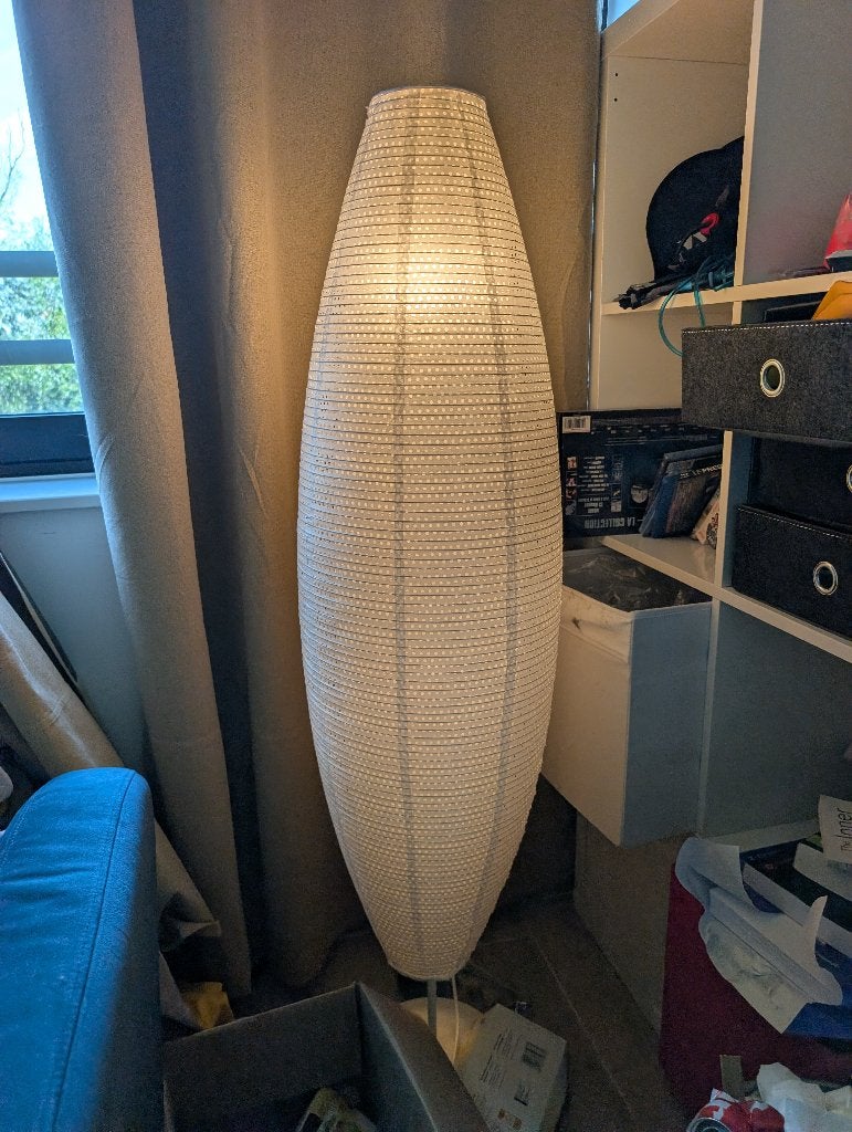 lampe ikea, Enlèvement