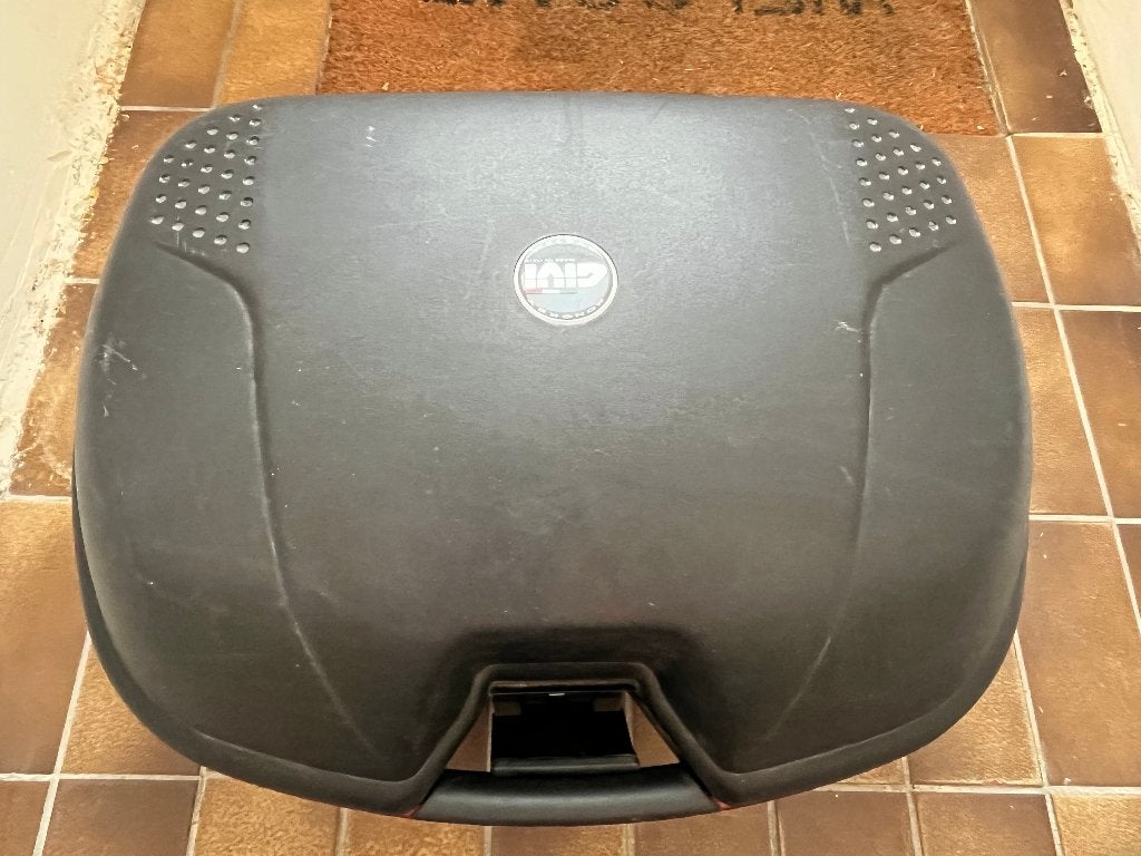 Motor koffer, Ophalen, Gebruikt