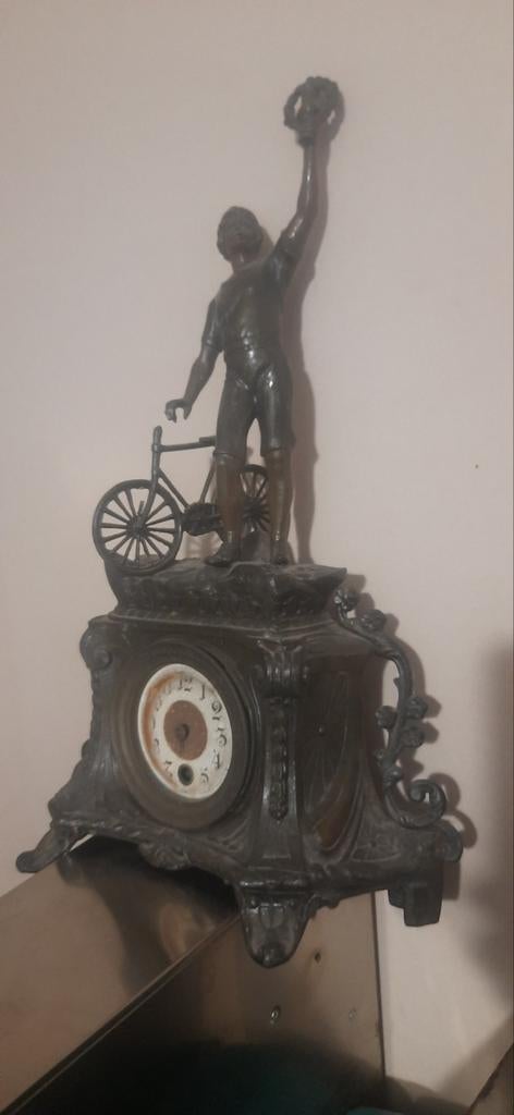 Oude klok, Antiek en Kunst, Ophalen of Verzenden