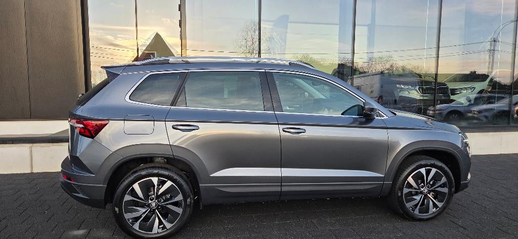 Skoda Karoq TSI 150 DSG Pano.schuifdak+trekhaak ***NIEUW***, Autos, Skoda, Argent ou Gris, Achat, Entreprise, 5 places