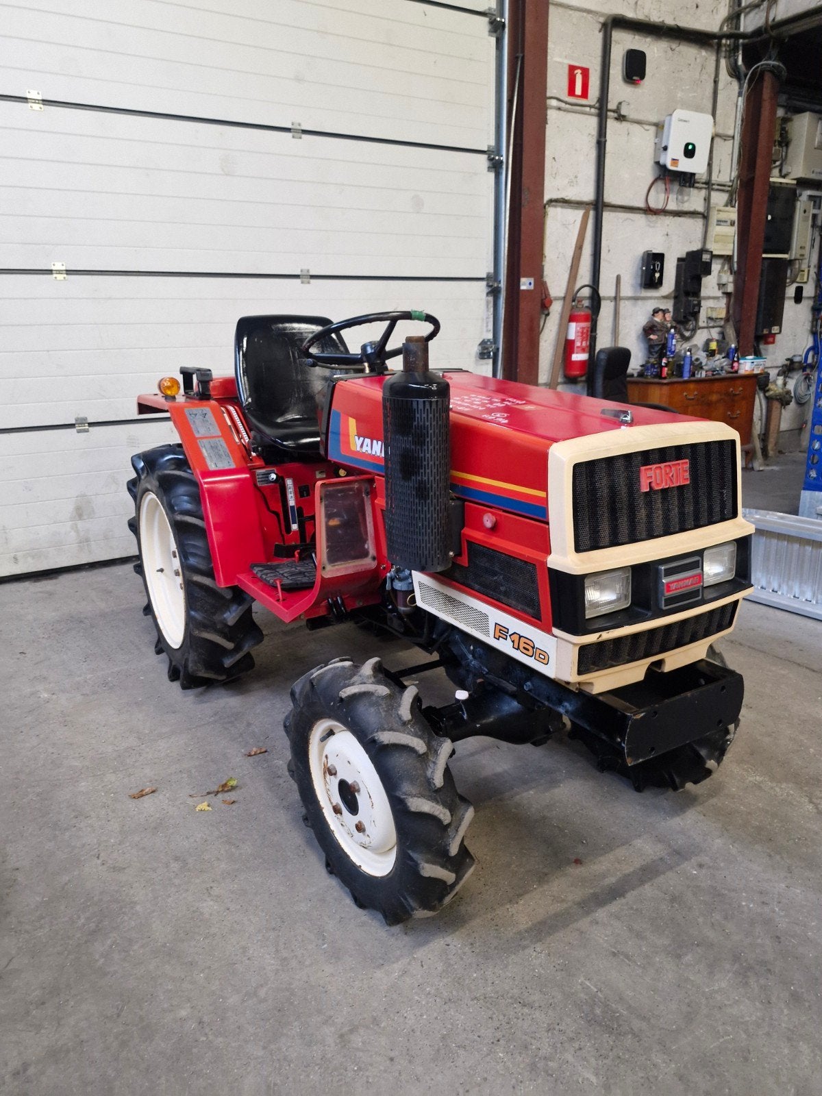 tracteur 4x4 yanmar 19 cheveaux  3250euros, Enlèvement ou Envoi