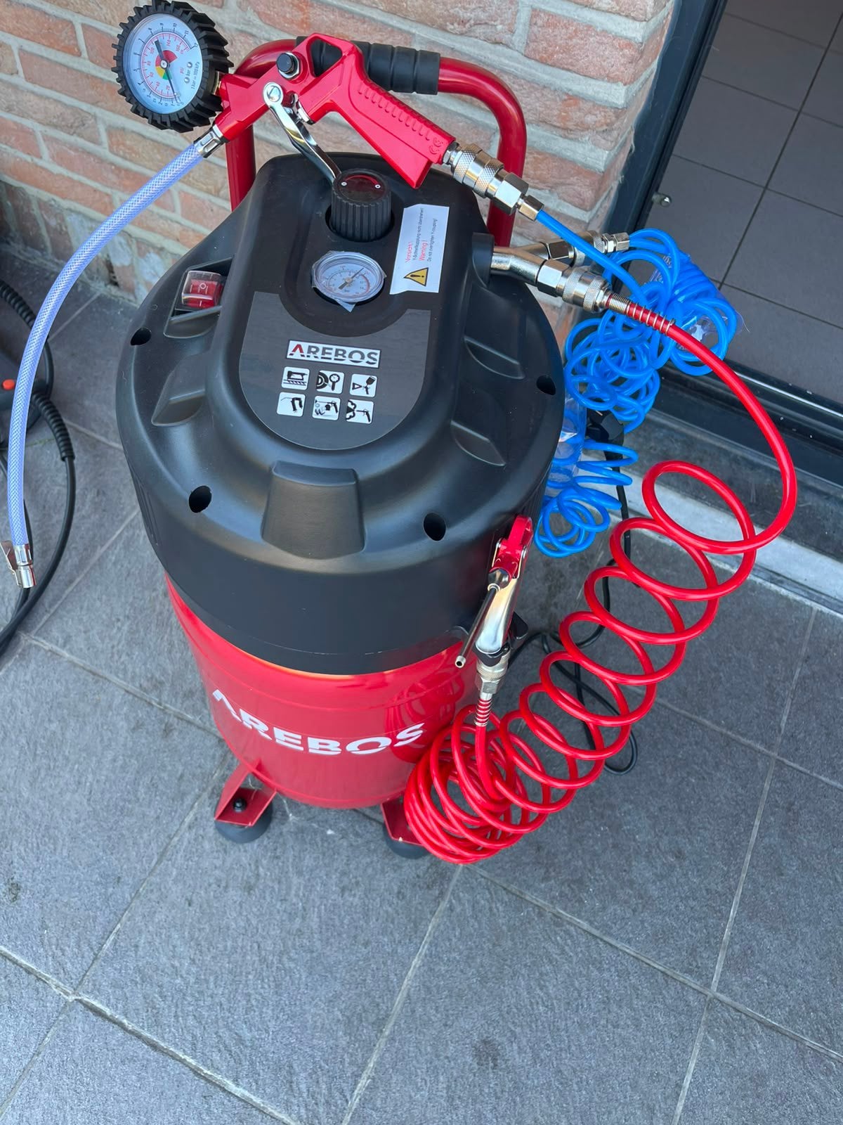 Compressor, Ophalen, Zo goed als nieuw
