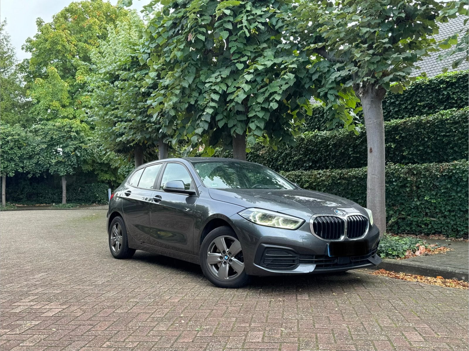 Bmw 118i  96.000km nieuw model, Autos, BMW, Argent ou Gris, Achat, Euro 6, Boîte manuelle