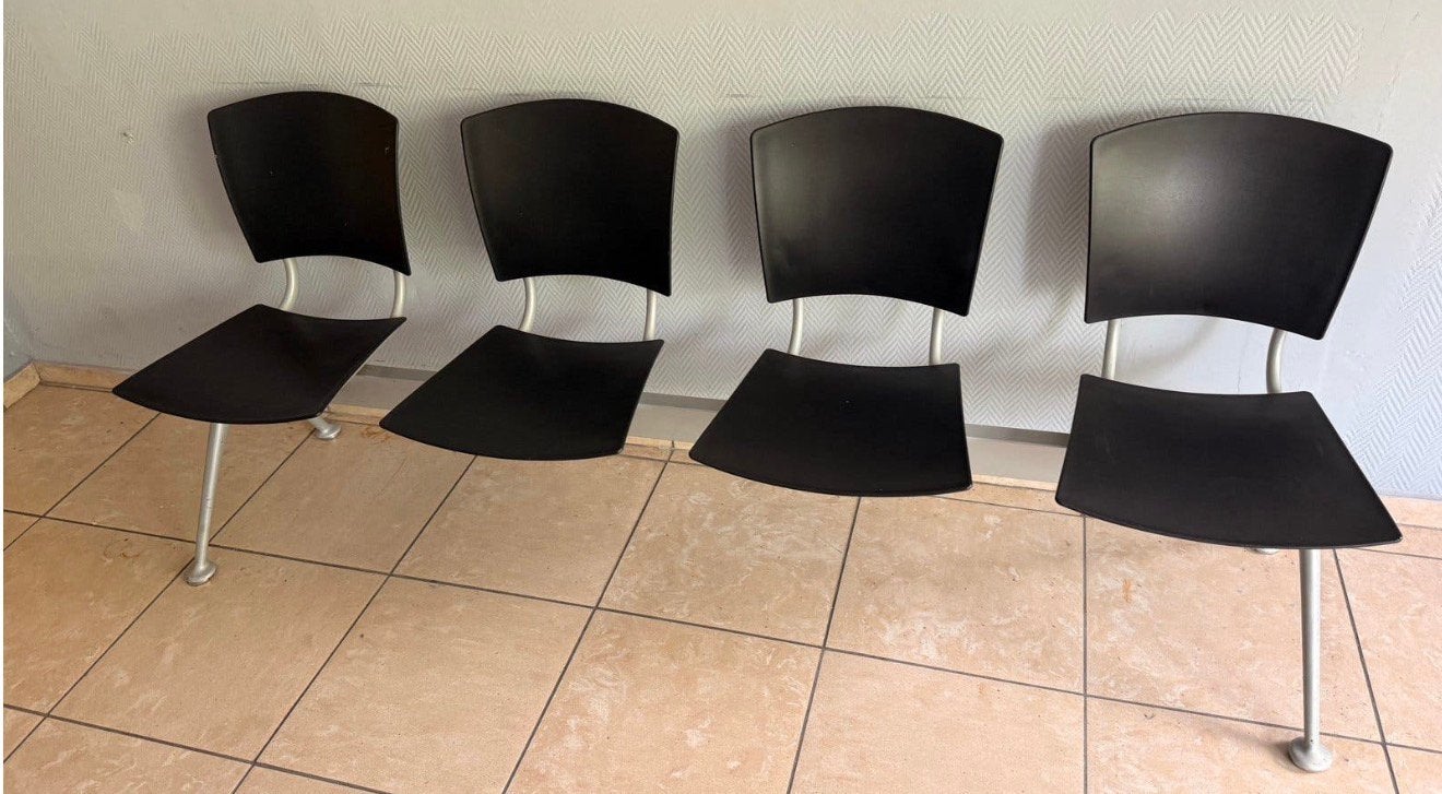 Stoelen, Ophalen, Zo goed als nieuw